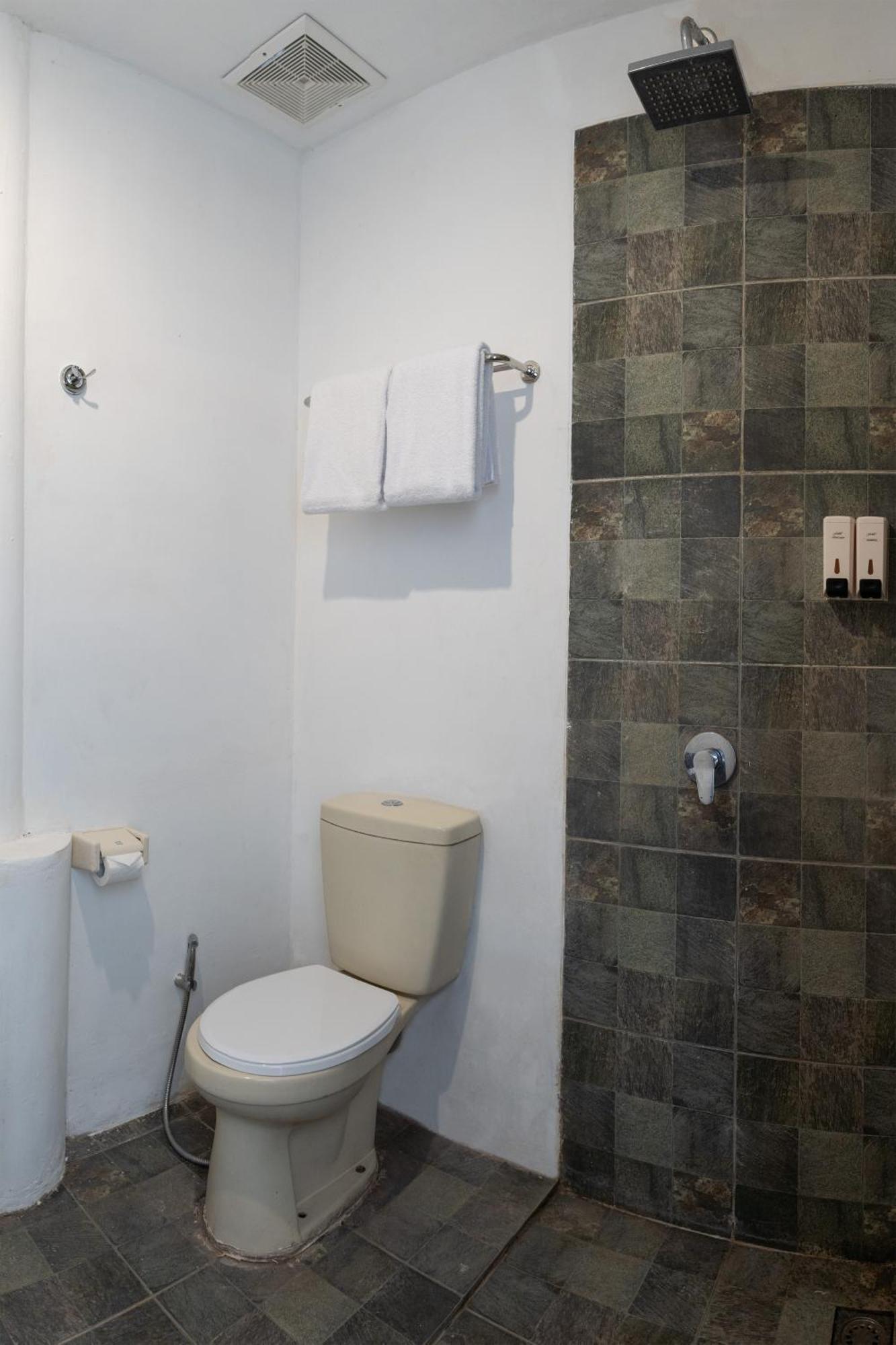 Attara Inn סנגיגי מראה חיצוני תמונה