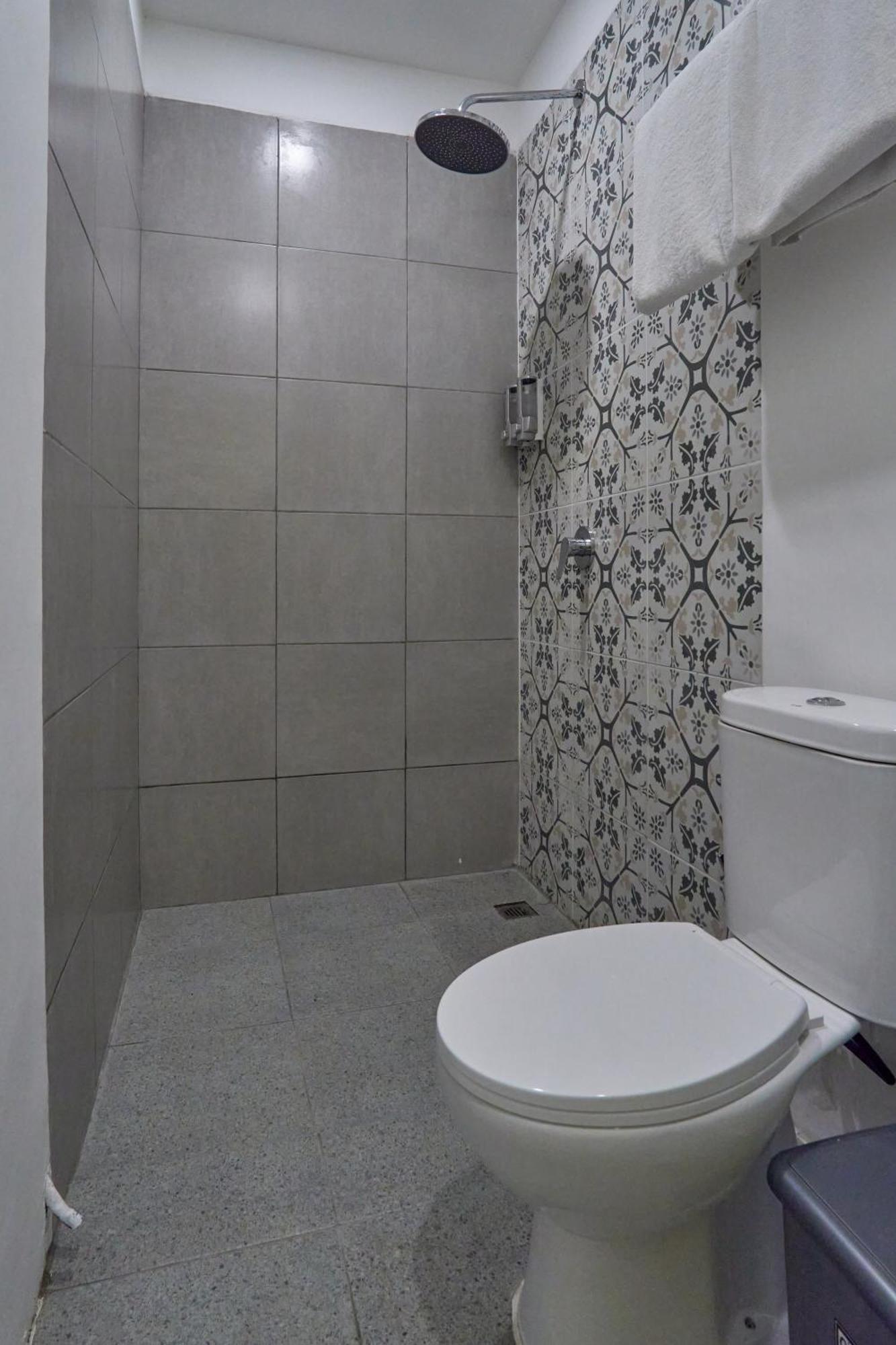 Attara Inn סנגיגי מראה חיצוני תמונה